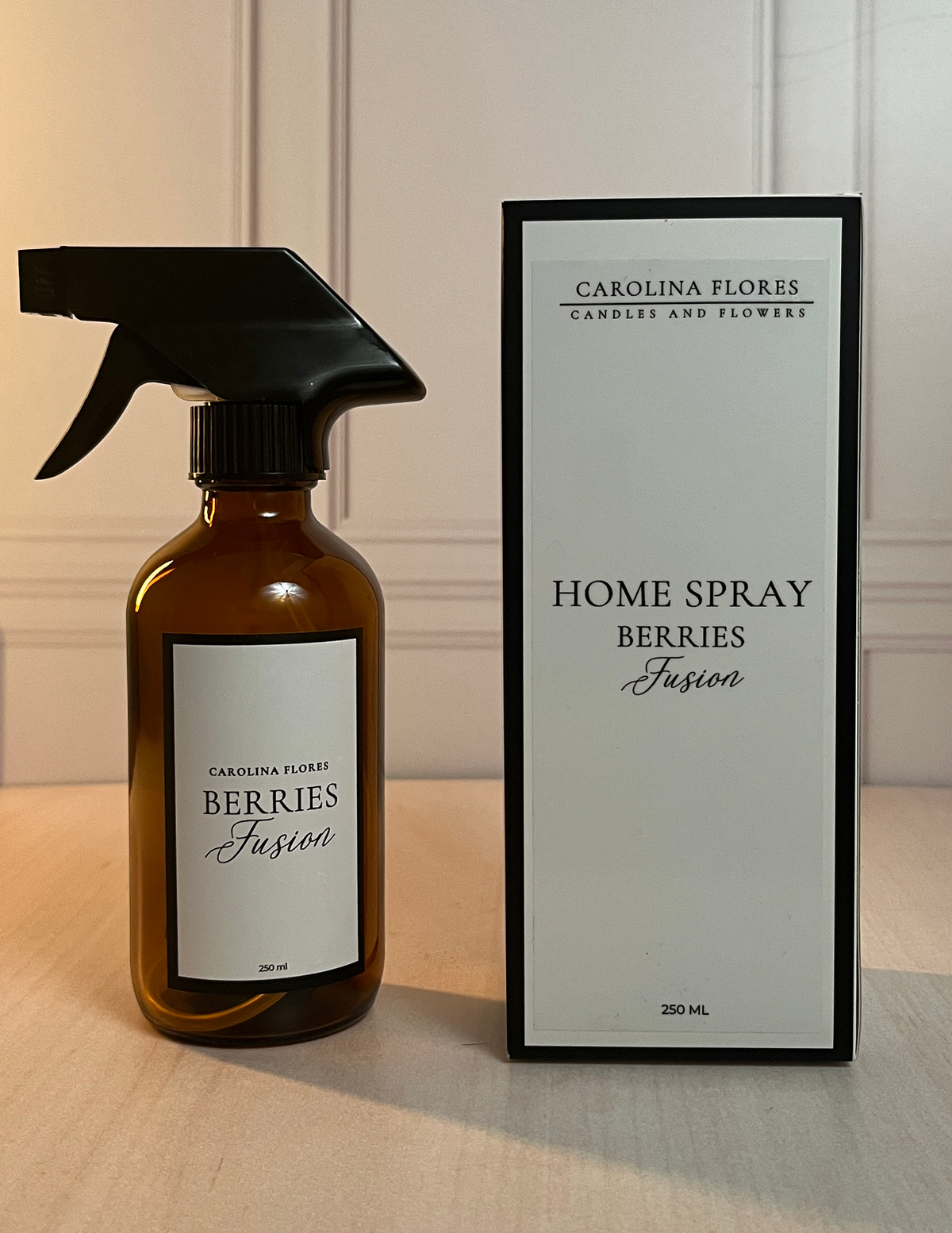 Home Spray Berries fusion 250 ml en botella de vidrio